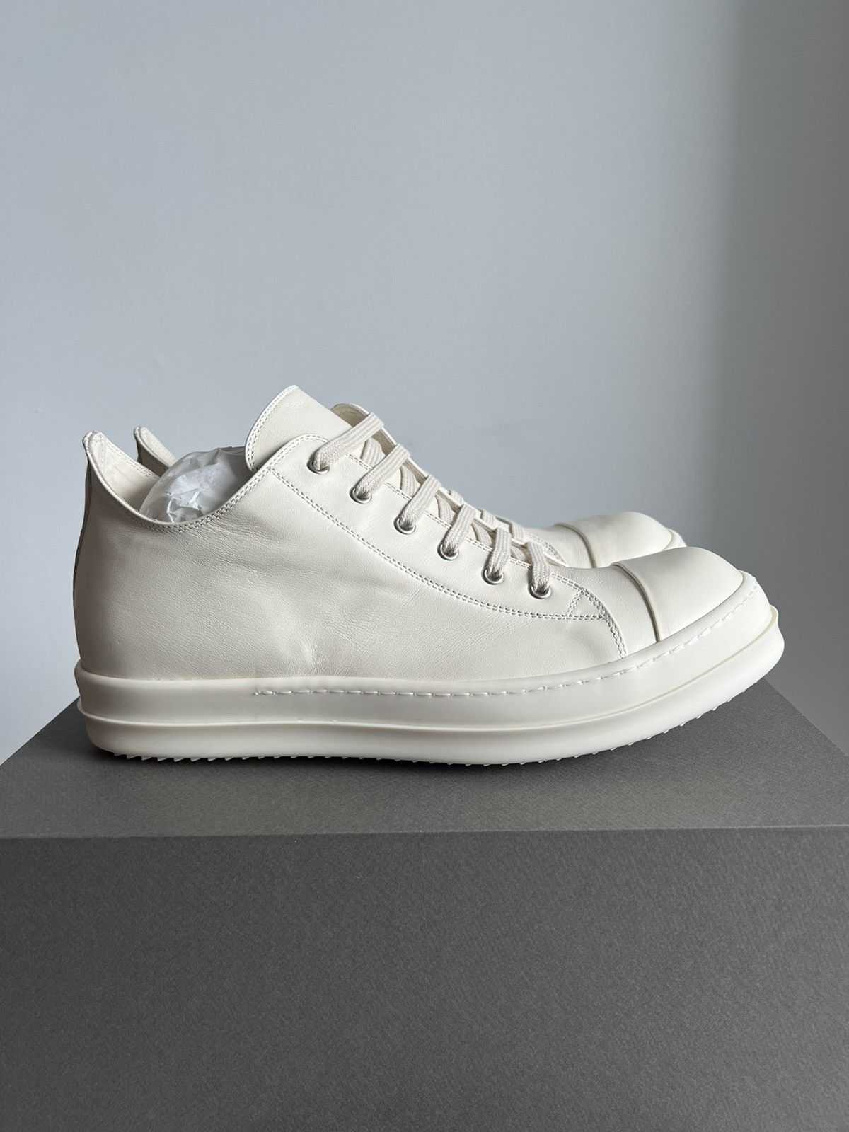 image of Rick Owens Fw21 Gethsemane Low-Top Ramones In Milk Calf Leather Shoes in White, Men's (Size 12)