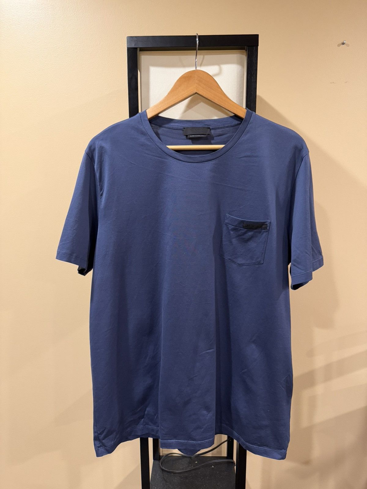 Prada Prada Navy Blue Pocket Mini Logo T-Shirt Size US XXL / EU 58 / 5 - 2 Thumbnail