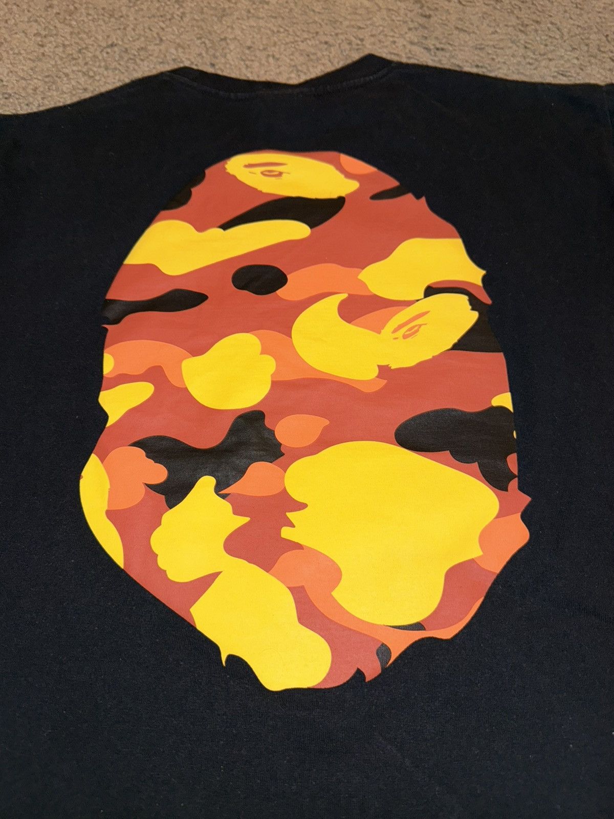 Bape Bape 1st Camo Big Ape Head Tee (L) Size US XL / EU 56 / 4 - 22 Thumbnail