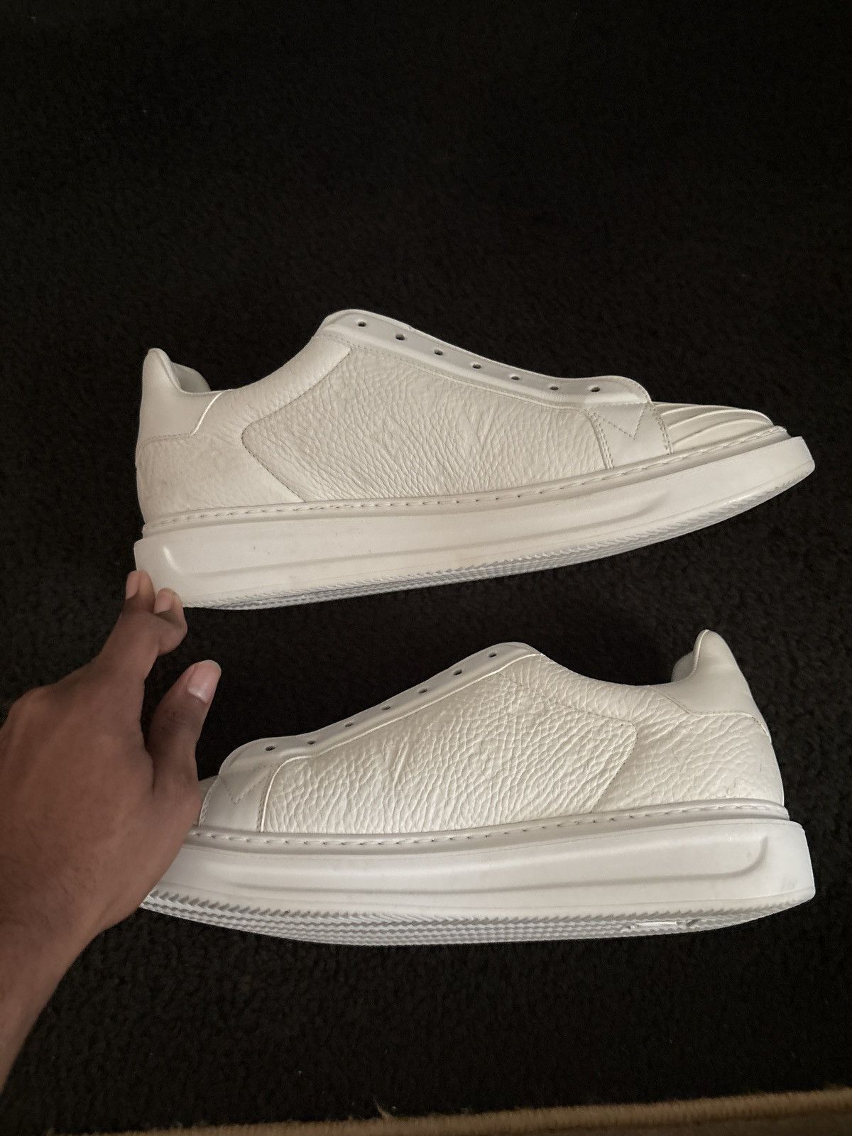 Louis Vuitton Louis Vuitton Blaster Size US 9.5 / EU 42-43 - 2 Thumbnail