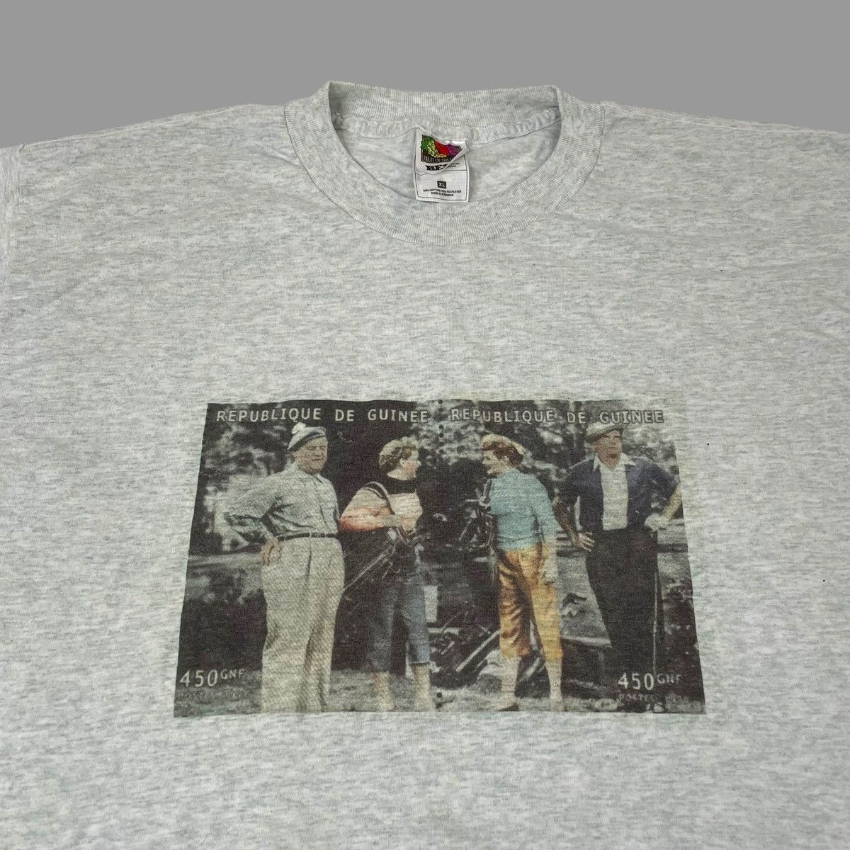Vintage Vintage 90s republique de Guinea t shirt Size US XL / EU 56 / 4 - 1 Thumbnail