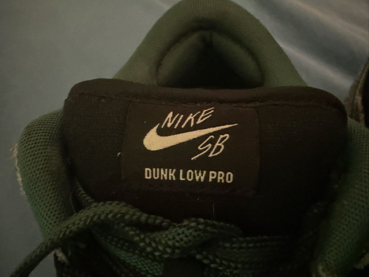 Nike Nike x There Skateboards SB Dunk Low Pro Size US 8 / EU 41 - 12 Thumbnail