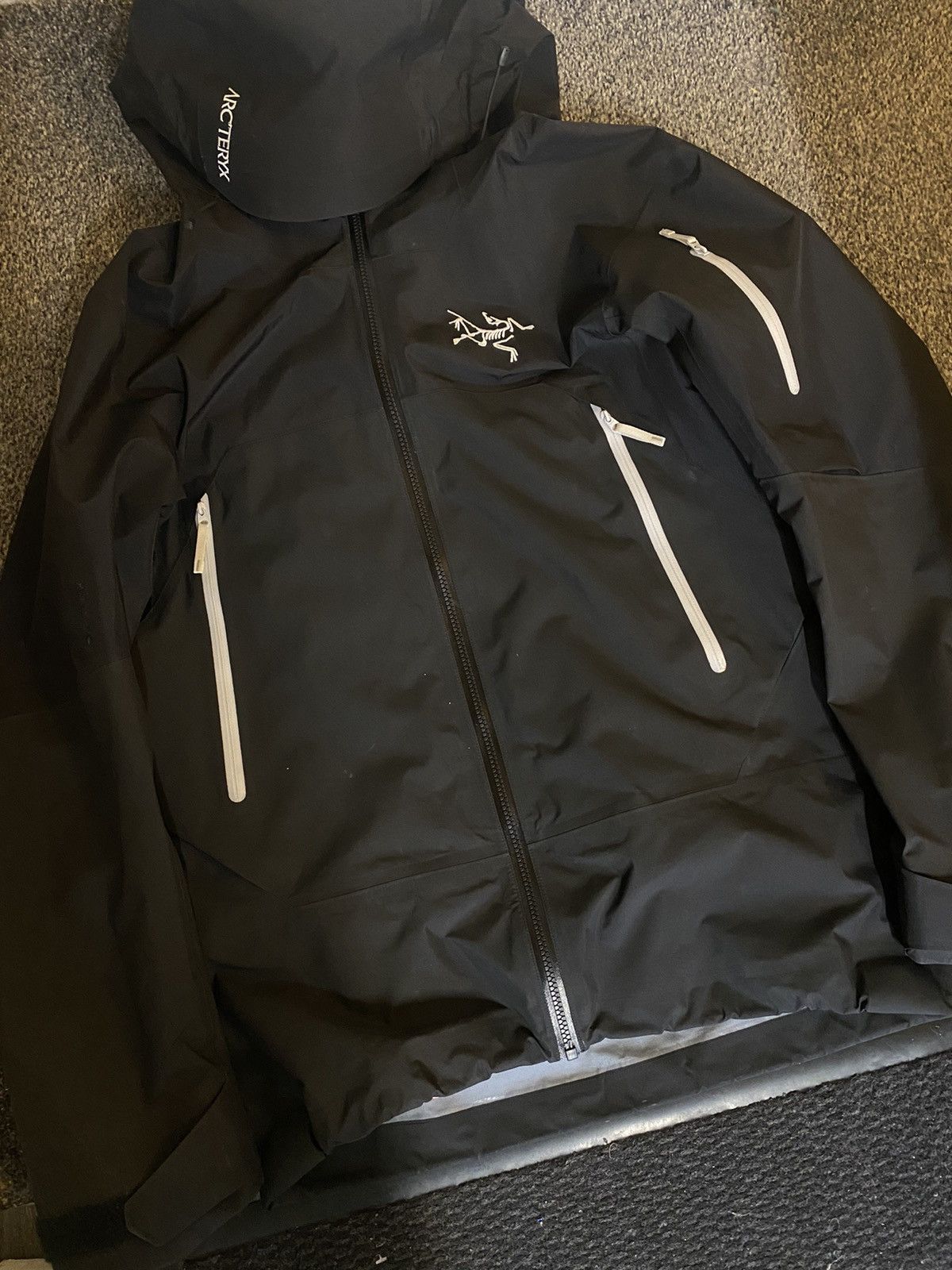 image of Arcteryx Sabre Ski Jacket, Gore-Tex, Black, Small, Men's