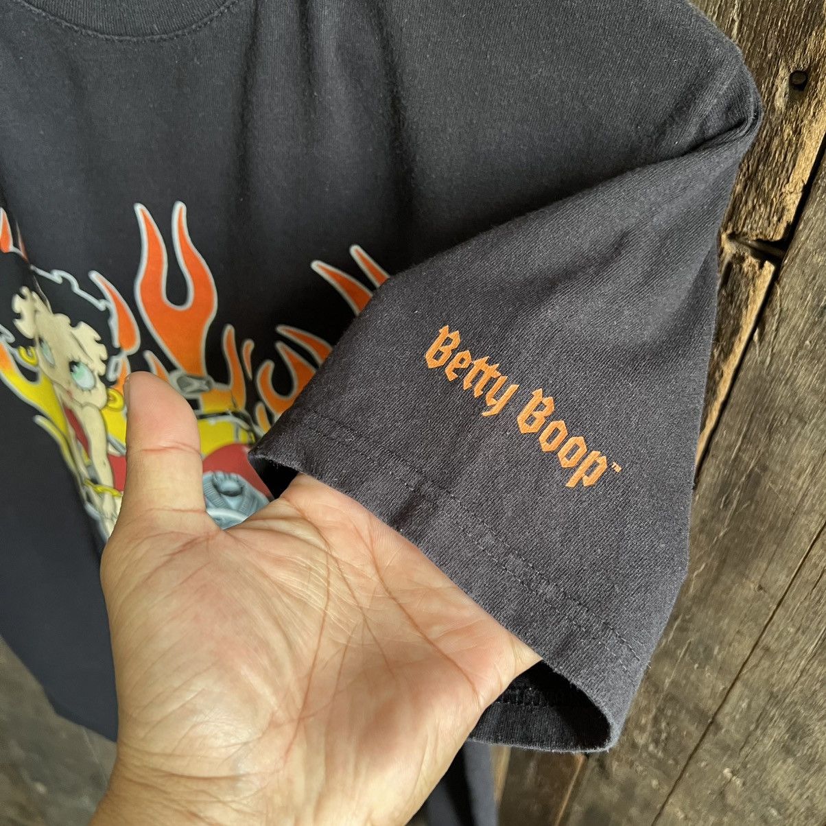 Japanese Brand Betty Boops T-Shirt Size US M / EU 48-50 / 2 - 5 Thumbnail
