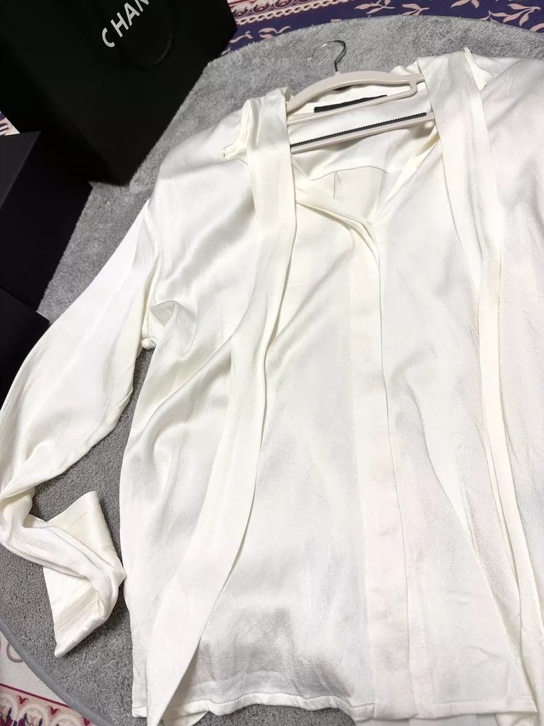 Haider Ackermann Haider Ackermann size8 Blouses Size M / US 6-8 / IT 42-44 - 3 Thumbnail