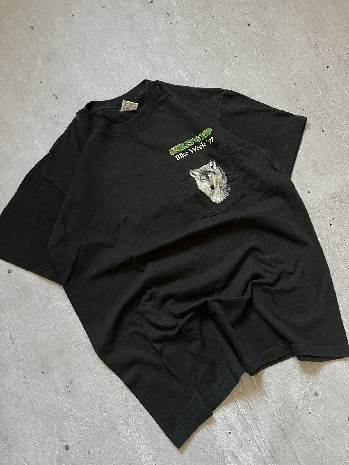 Other Vintage Smileys Tap 1997 Daytona T-Shirt Size L Size US L / EU 52-54 / 3 - 1 Thumbnail