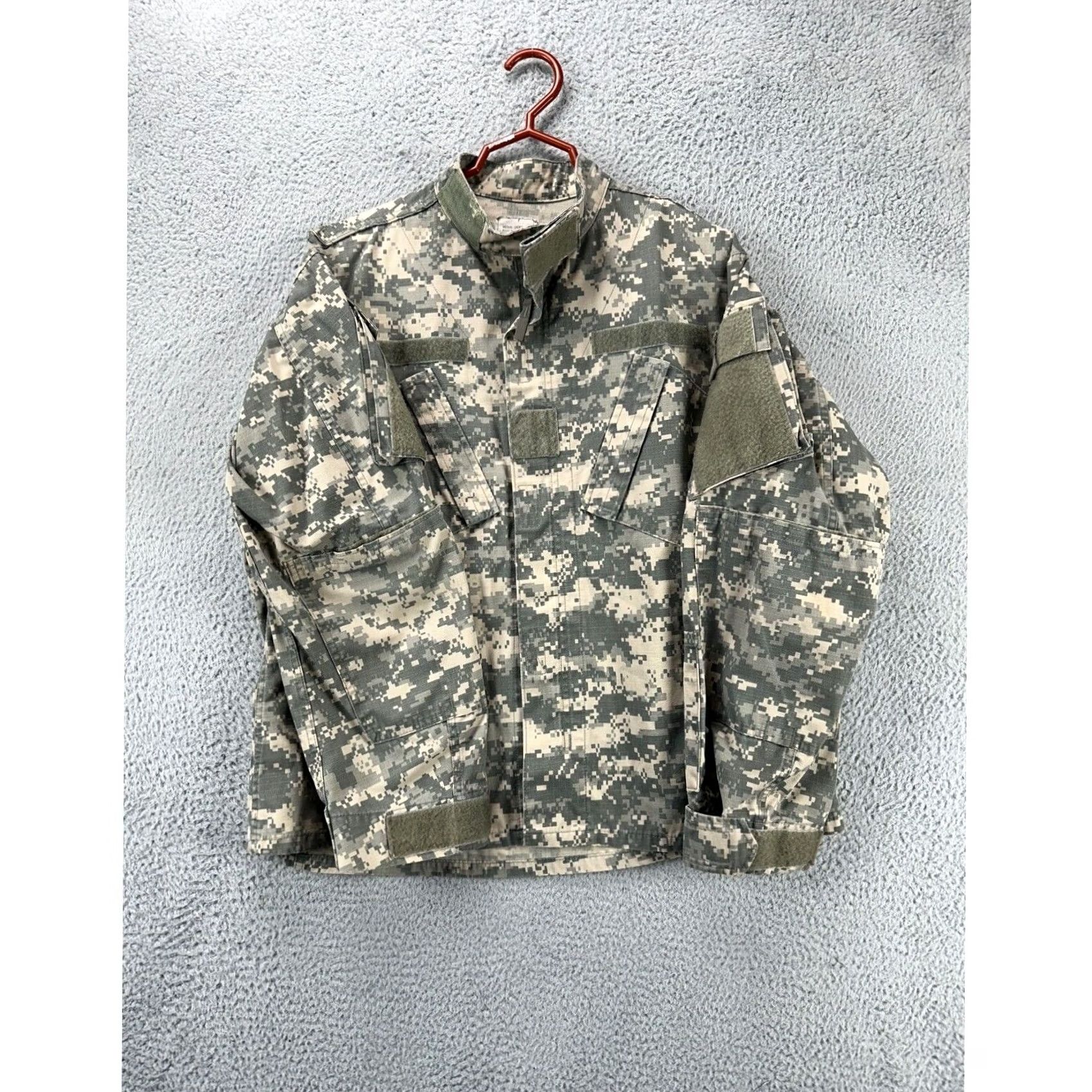 Vintage ACU Army Combat Uniform Jacket Mens Medium Green Digital Camo SPM100-05-D-0418 Size US M / EU 48-50 / 2 - 5 Thumbnail