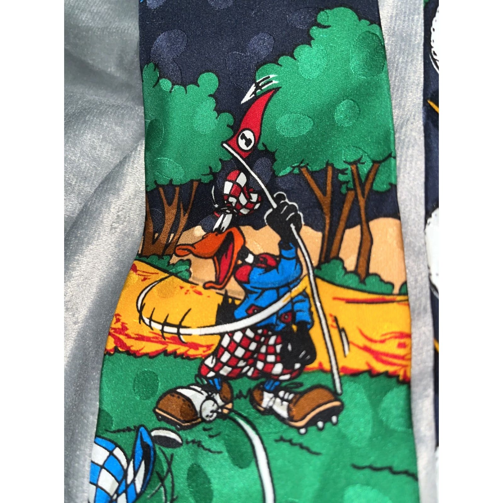 Vintage VINTAGE Looney Tunes Mania Golf Tie Silk Bugs Elmer Daffy Golfing Men Classic 57-60in Black Multi Pattern Novelty Tie Brand Looney Tunes Size ONE SIZE - 8 Thumbnail