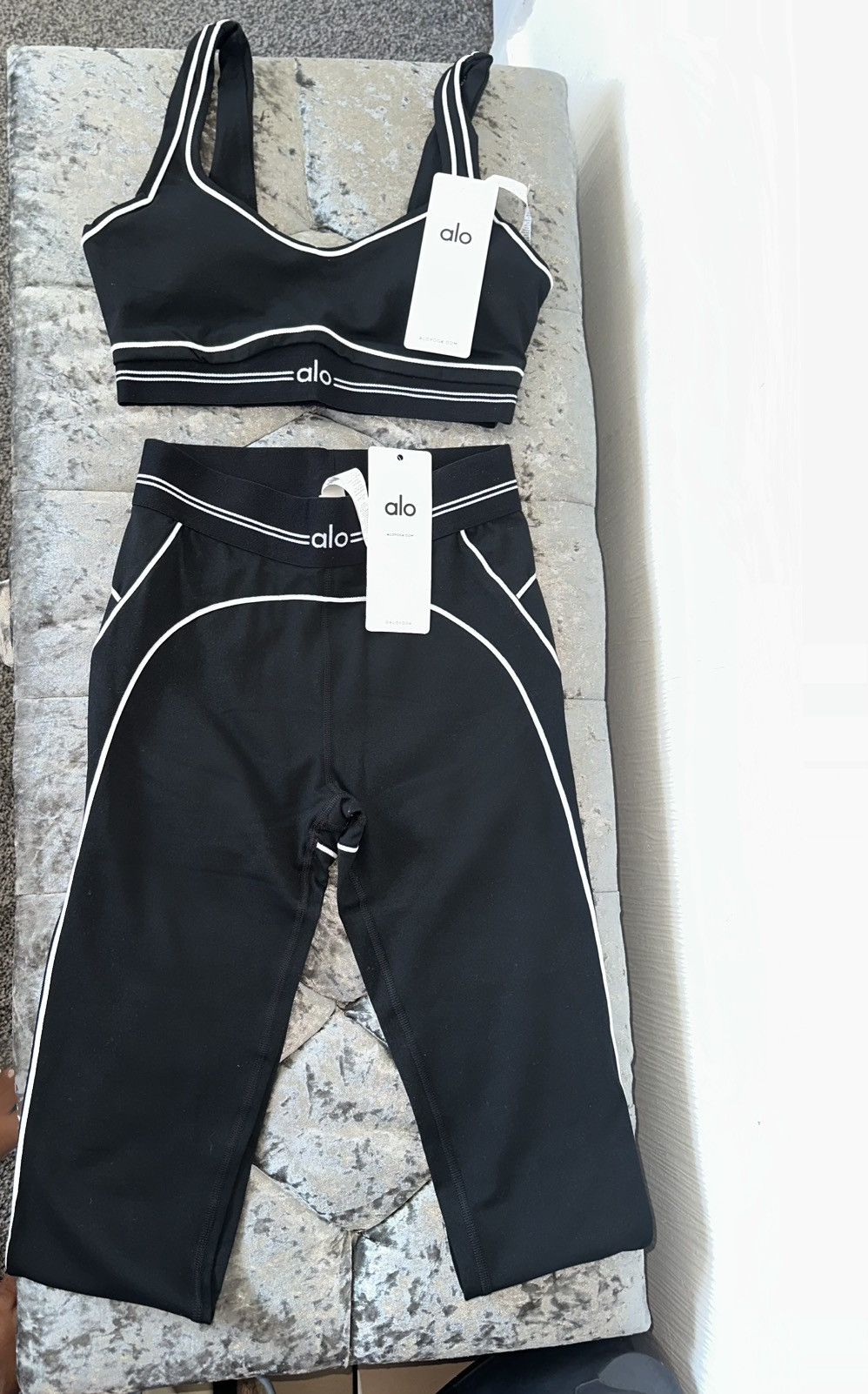 Alo ALO full set Size 27" / US 4 / IT 40 - 1 Thumbnail