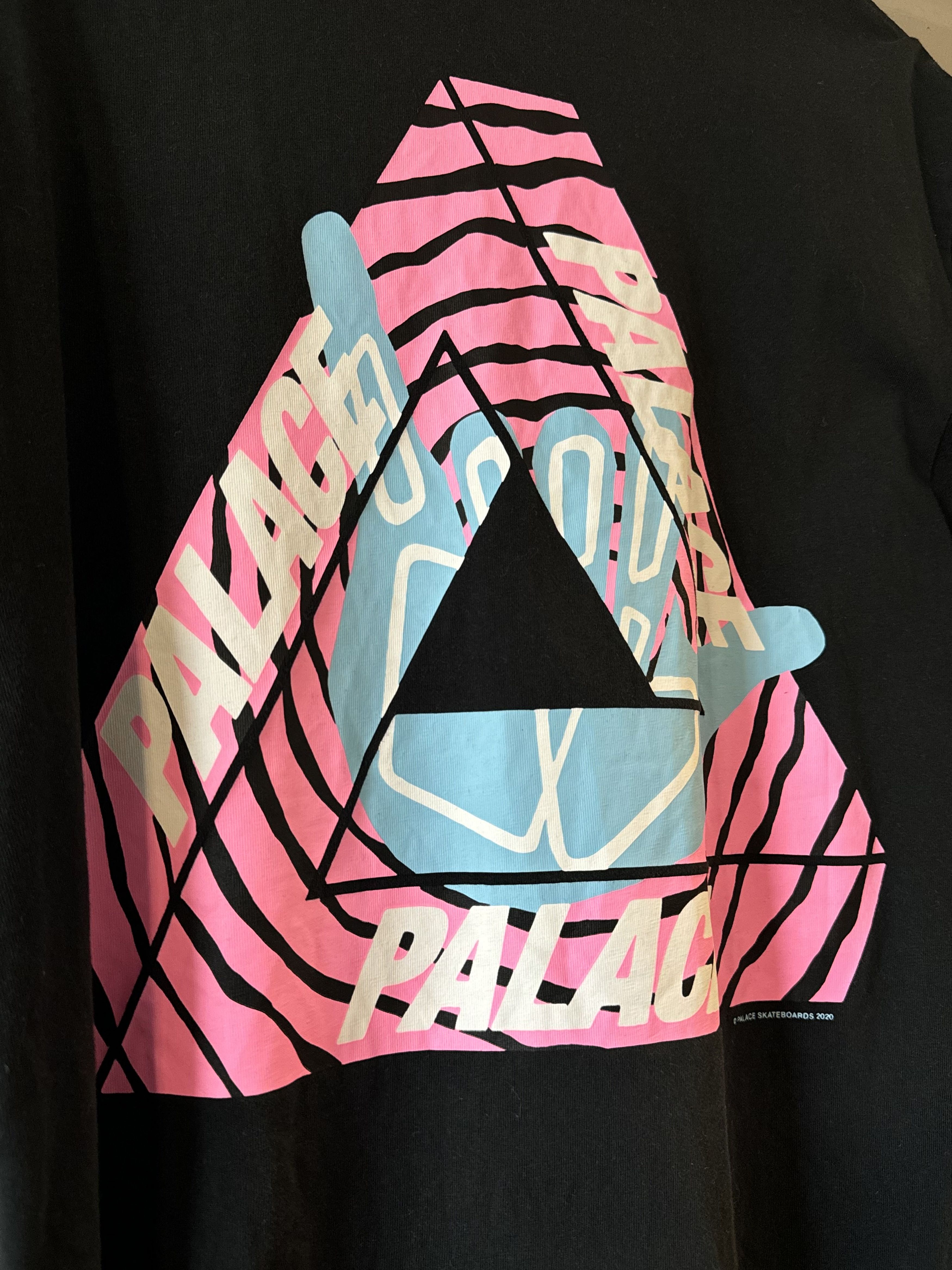 Palace Palace Tri-ferg Shakka tee Size US M / EU 48-50 / 2 - 3 Thumbnail