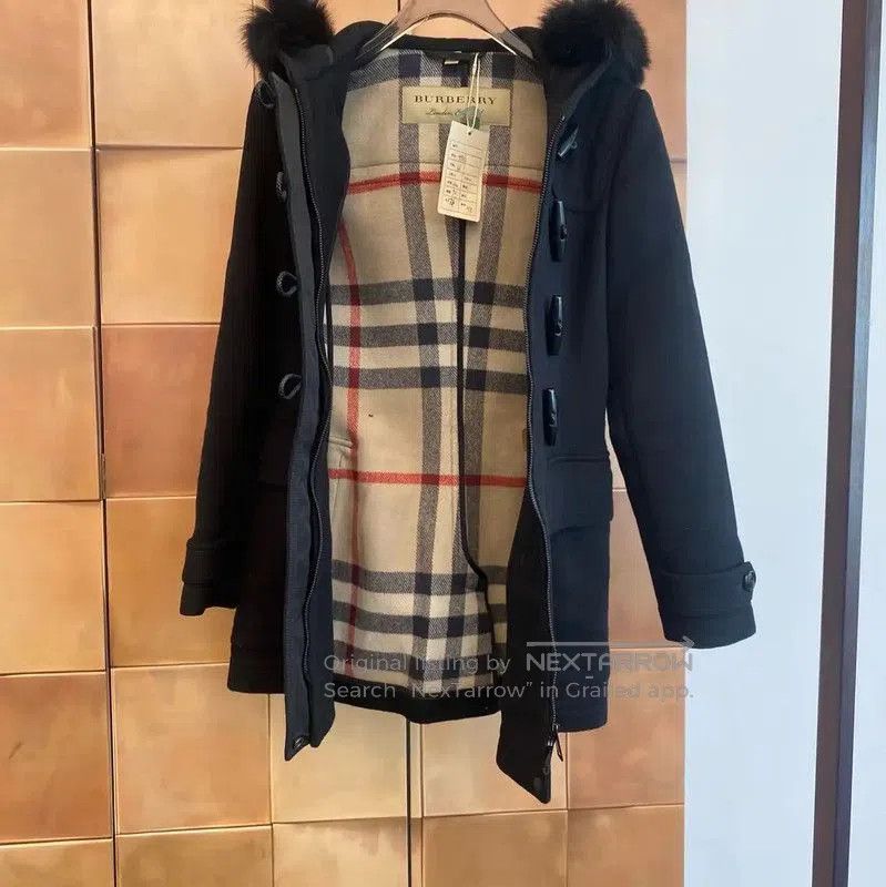 Burberry Burberry Women's Black Wool Coat. Size S / US 4 / IT 40 - 3 Thumbnail