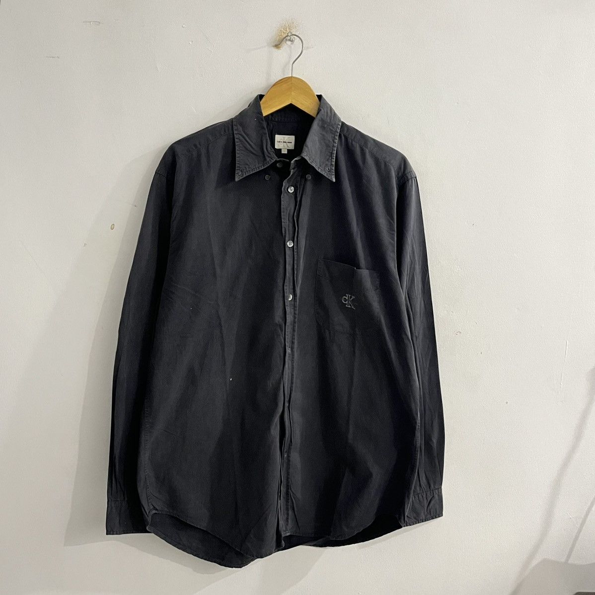 Calvin Klein Calvin Klein Washed Ls Button Up Size US L / EU 52-54 / 3 - 1 Thumbnail