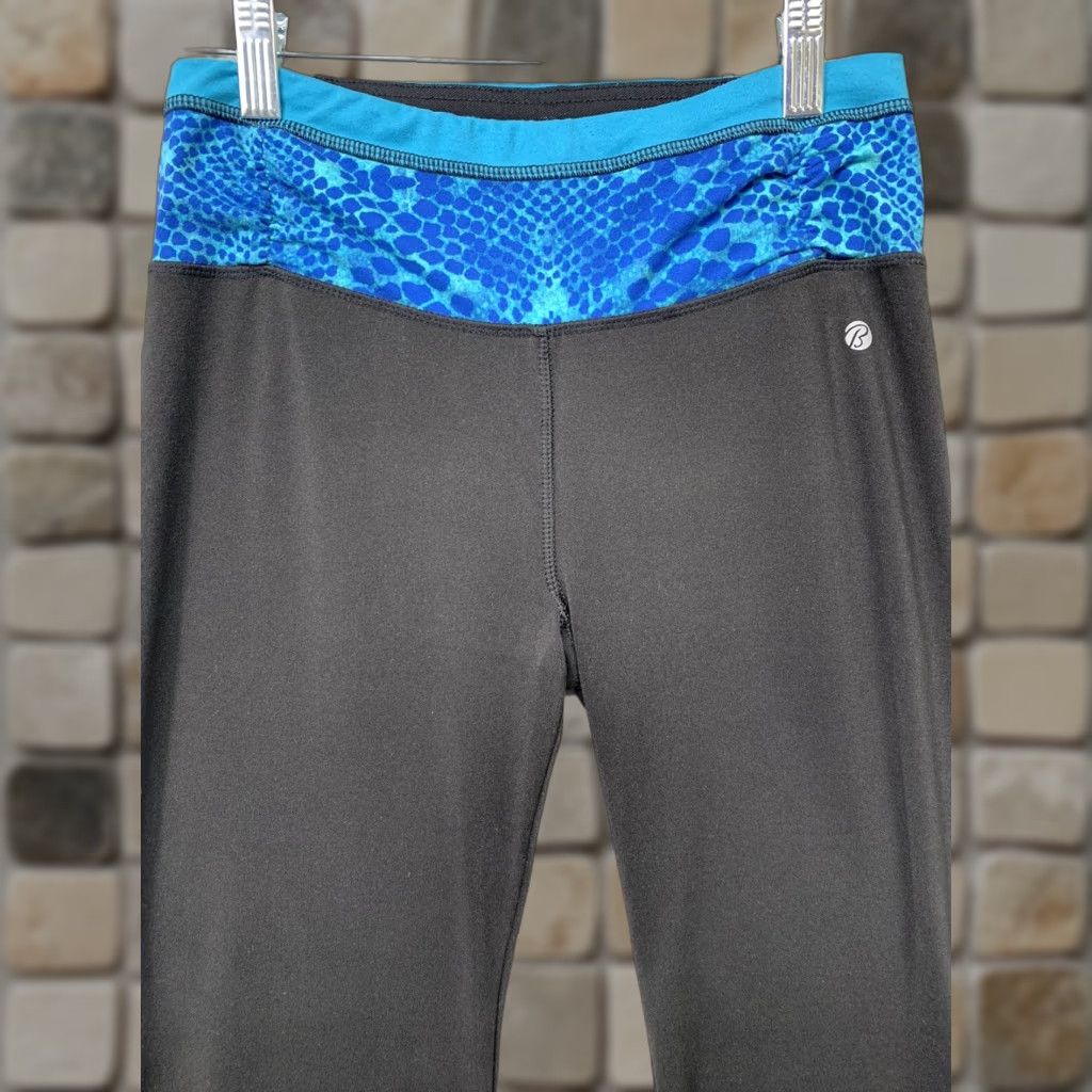 Bally Bally Total Fitness Pants Women’s Small Yoga Athletic Stretch Black Blue Capri Size 28" / US 6 / IT 42 - 1 Thumbnail