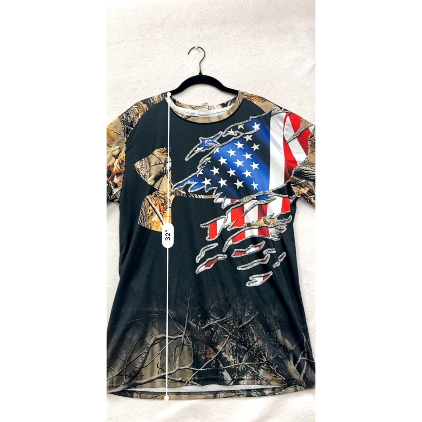 Under Armour Under Armour Mens L T-Shirt Camouflage USA Flag Deer Print Graphic Crew Neck Short Sleeve Black USA 90s? Size US L / EU 52-54 / 3 - 7 Thumbnail