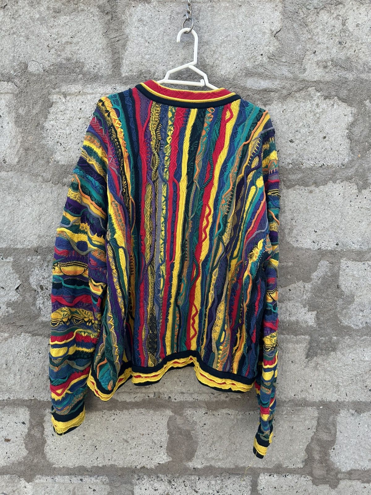 Coogi Vintage 90s Coogi 3D Knit Sweater – Made in Australia Size US XL / EU 56 / 4 - 7 Thumbnail