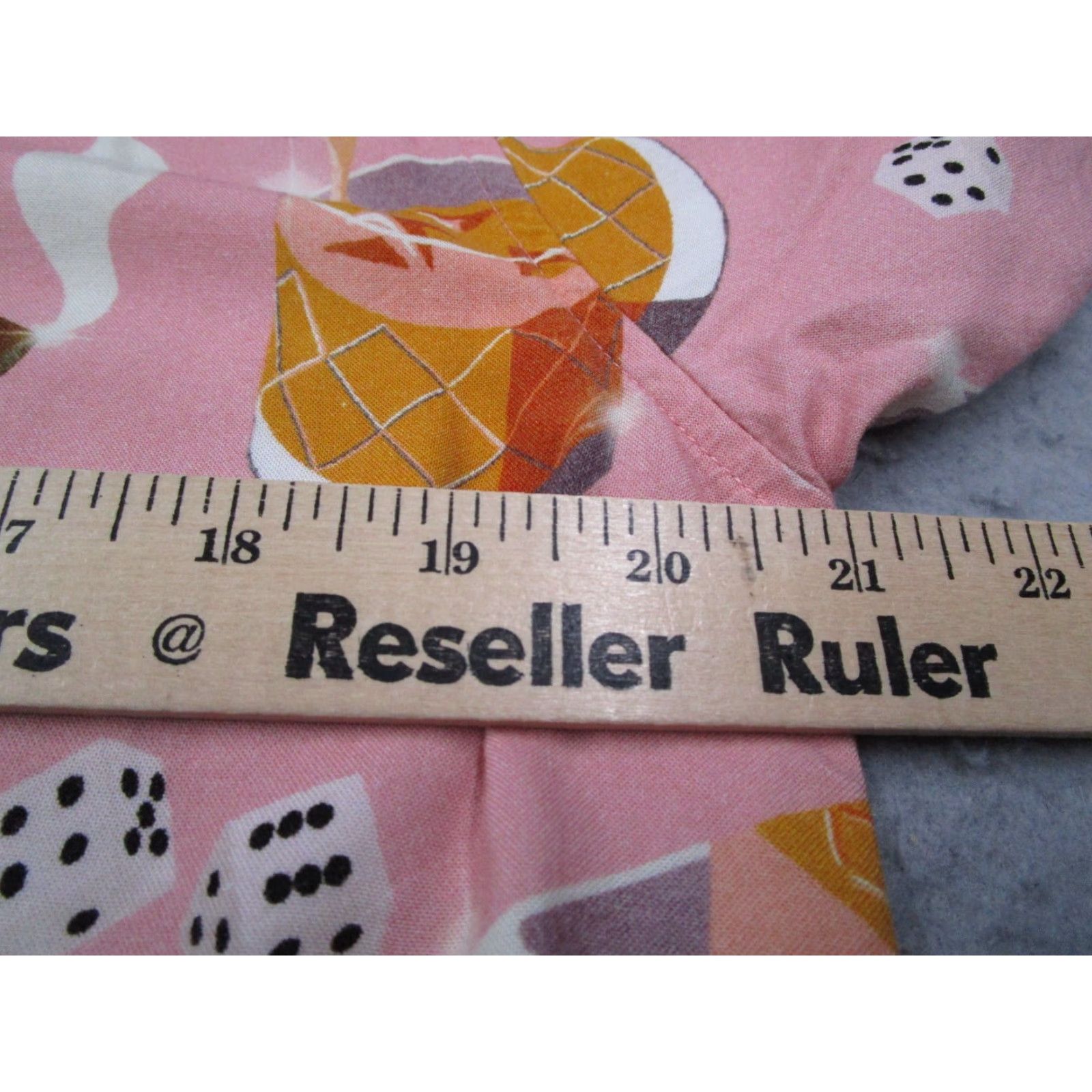 Vintage VINTAGE Duvin Shirt Mens Large Pink Short Sleeve Casual Crew Neck 90s Geometric Tropical Size US L / EU 52-54 / 3 - 7 Thumbnail