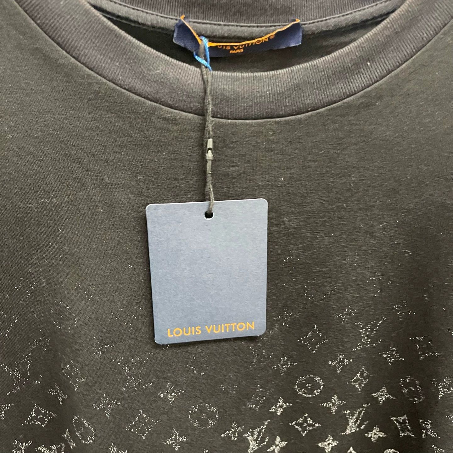 Louis Vuitton LV black all over gradient logo t-shirt M Size US M / EU 48-50 / 2 - 5 Thumbnail