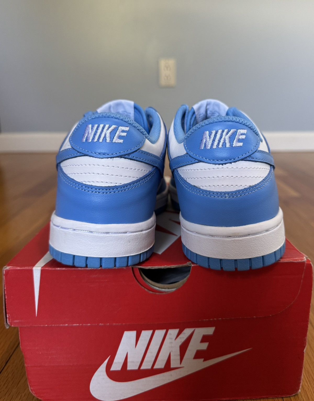 Nike Nike Dunk Low GS University Blue 7Y Size US 7 / EU 40 - 4 Thumbnail