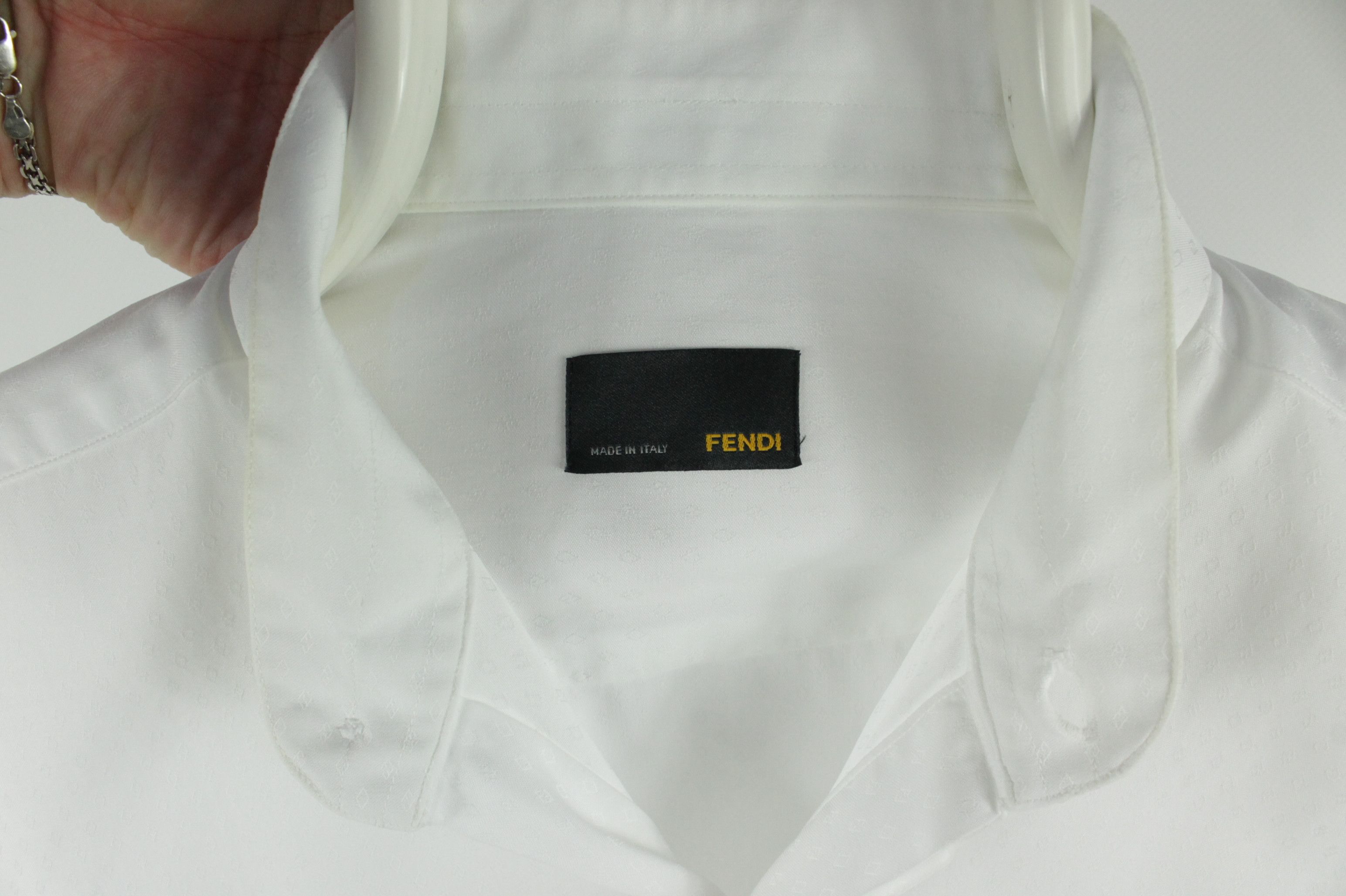 Fendi Fendi White Cotton Slim Fit Cufflinks Dress Formal Shirt Size US M / EU 48-50 / 2 - 4 Thumbnail