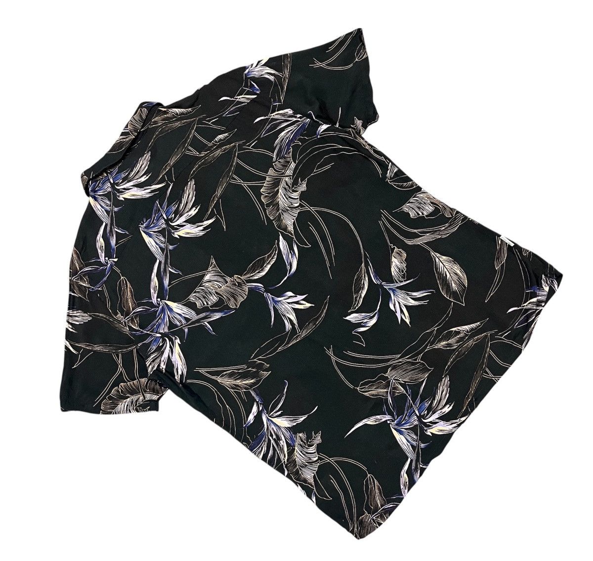 Stussy Stussy laguna beach hawaiian shirt rayon missing one button Size US S / EU 44-46 / 1 - 6 Thumbnail