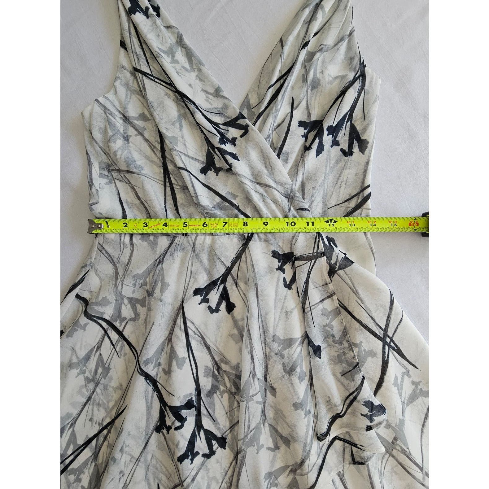 Reiss REISS Elsie Fit-and-Flare Printed Faux Wrap Chiffon Dress 6 Size M / US 6-8 / IT 42-44 - 8 Thumbnail