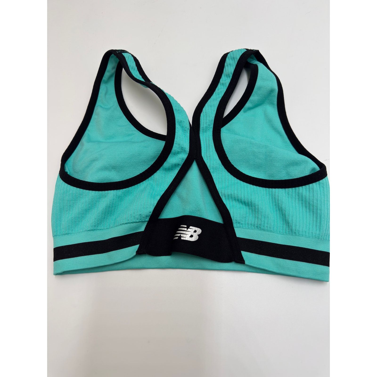 New Balance New Balance · Medium · Seamless Ribbed Sports Bra Racerback Size M / US 6-8 / IT 42-44 - 4 Thumbnail