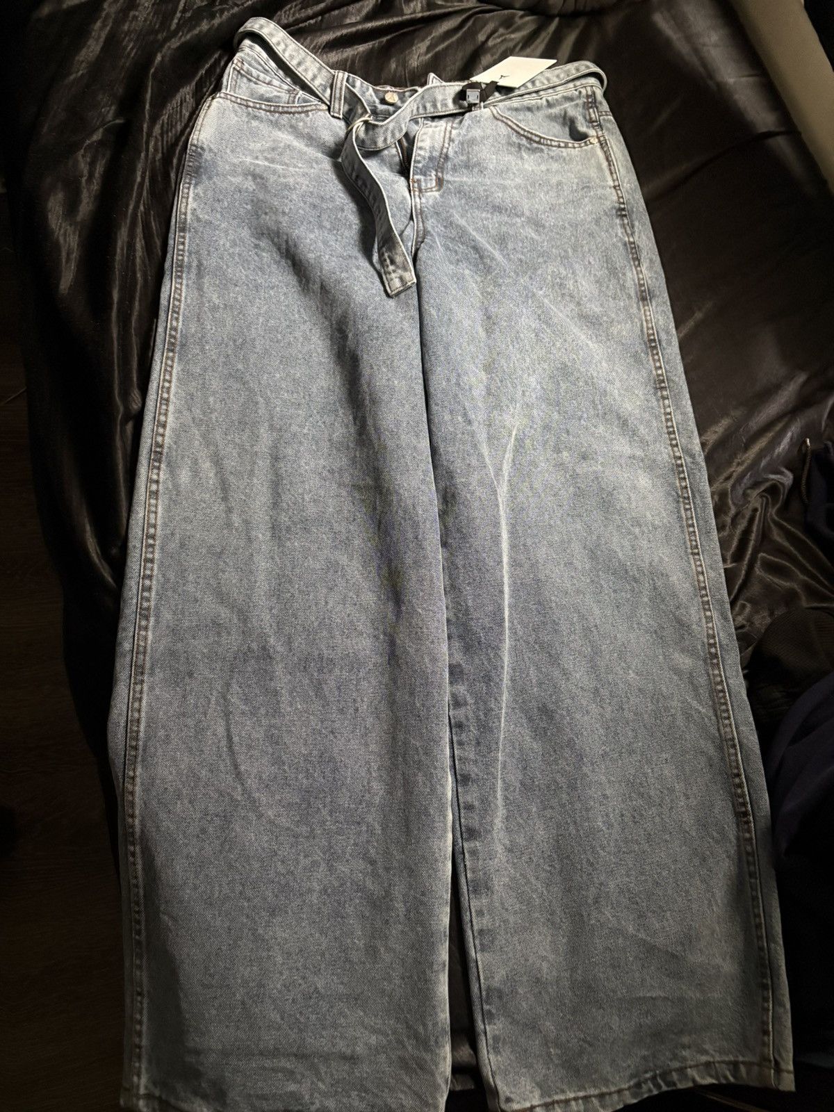 Maniere De Vior Adam in Blue Wash Wide Leg Belted Jeans Size US 32 / EU 48 - 1 Thumbnail