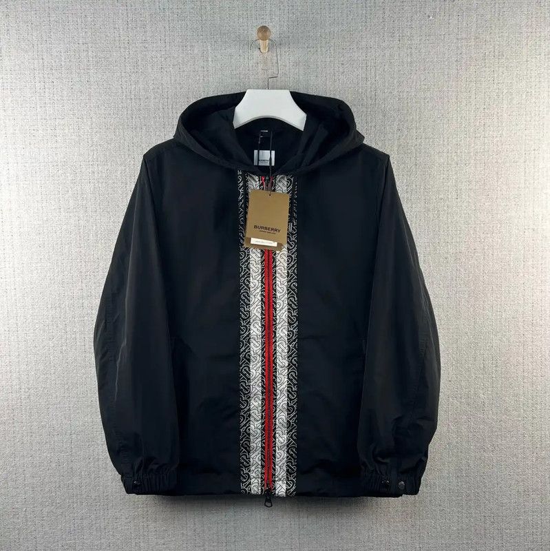 Burberry Burberry Black Nylon Print Men's Jacket Size US S / EU 44-46 / 1 - 1 Thumbnail