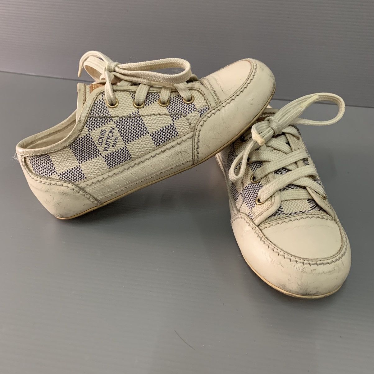 Louis Vuitton Louis Vuitton Kids Shoes Size US 5 / EU 37 - 2 Thumbnail