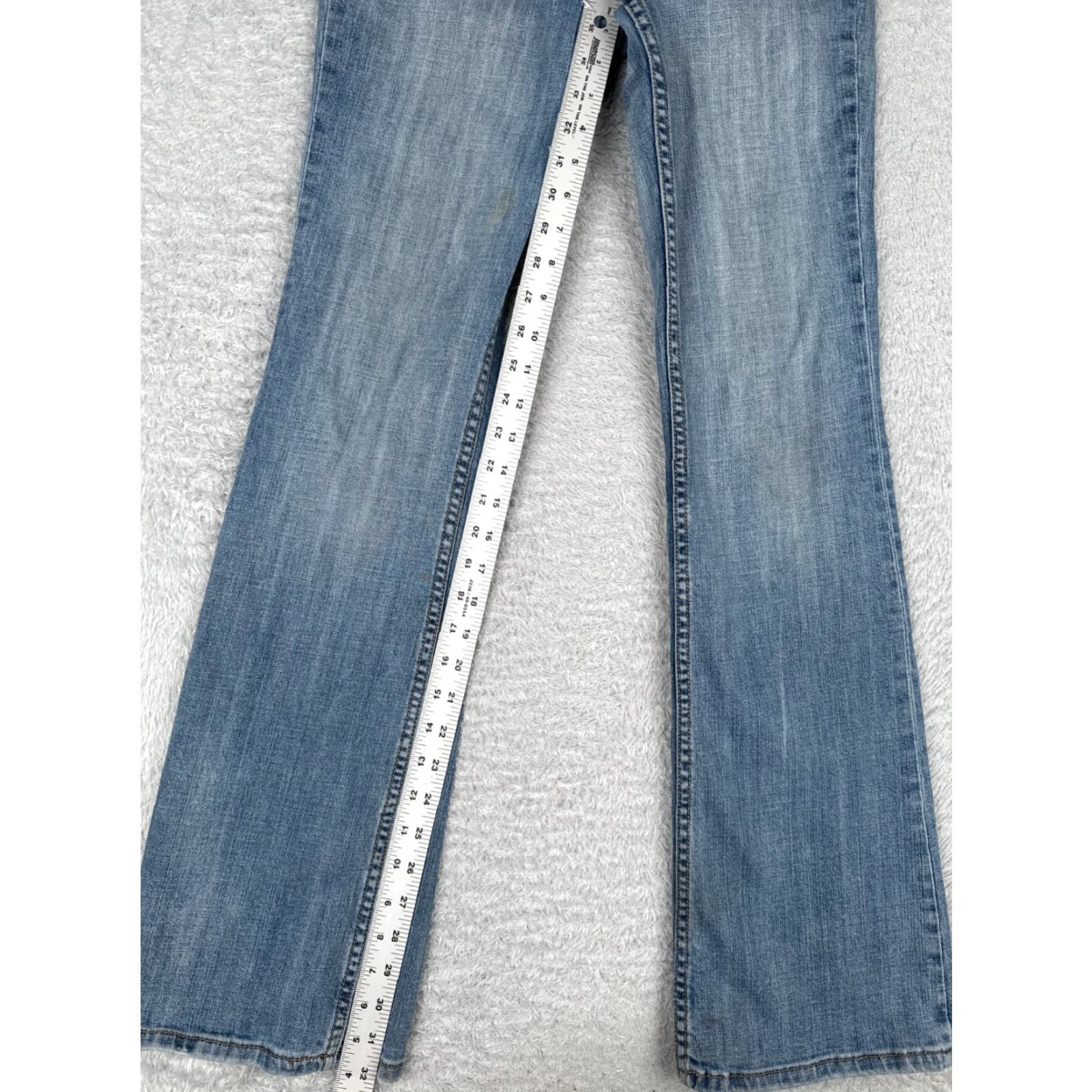 Vintage Refuge Jeans Juniors 9 L Blue Denim Flared Low Rise 28x32 Women's Size 30" / US 8 / IT 44 - 7 Thumbnail
