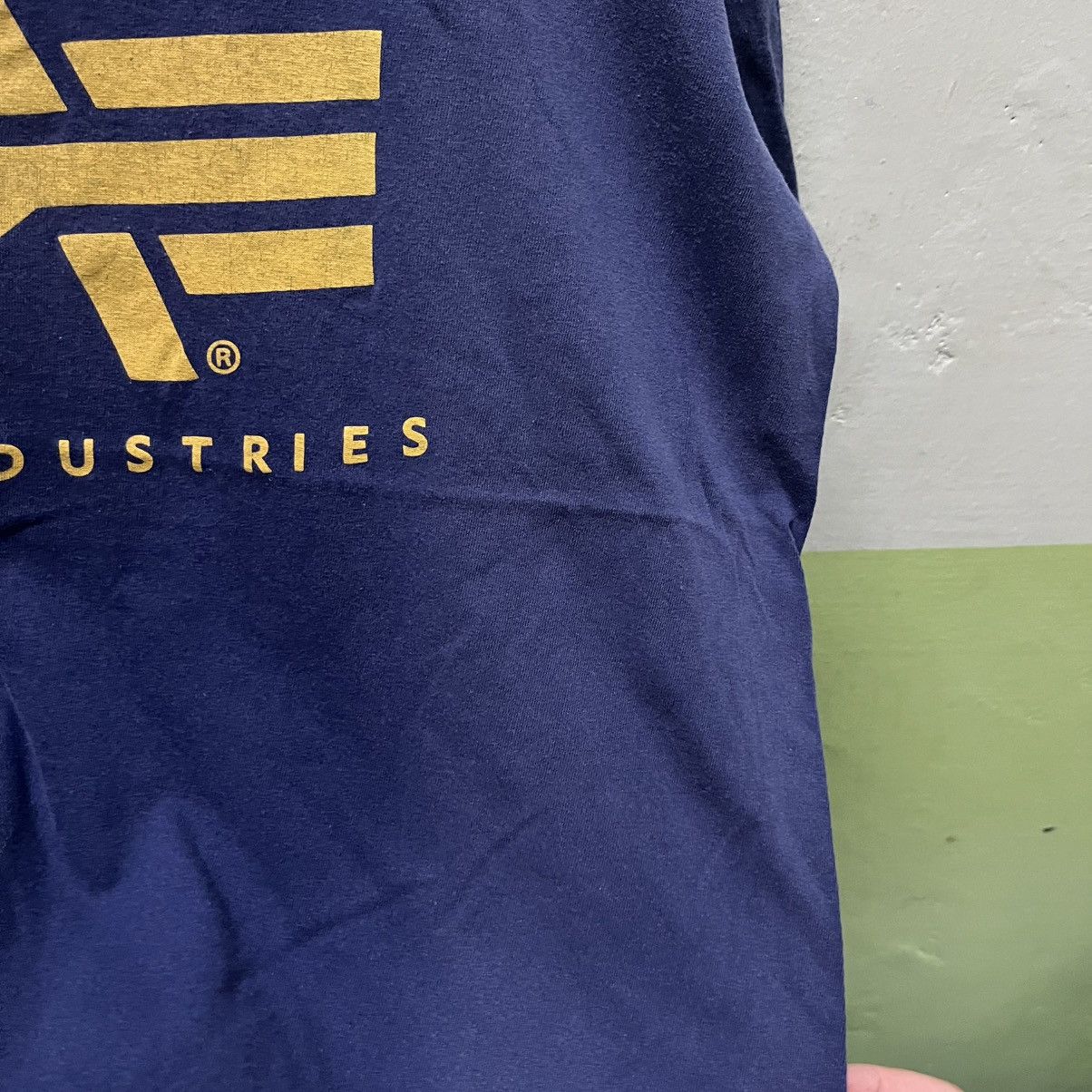 Alpha Industries Sunfaded Vintage Alpha Industries Logo Tees Size US L / EU 52-54 / 3 - 7 Thumbnail