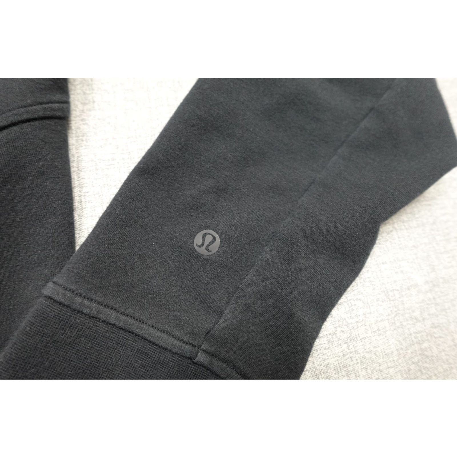 Lululemon Lululemon Full Zip Hoodie Mens 2XL Black Fleece Sweatshirt Pockets Logo Soft Size US XXL / EU 58 / 5 - 2 Thumbnail