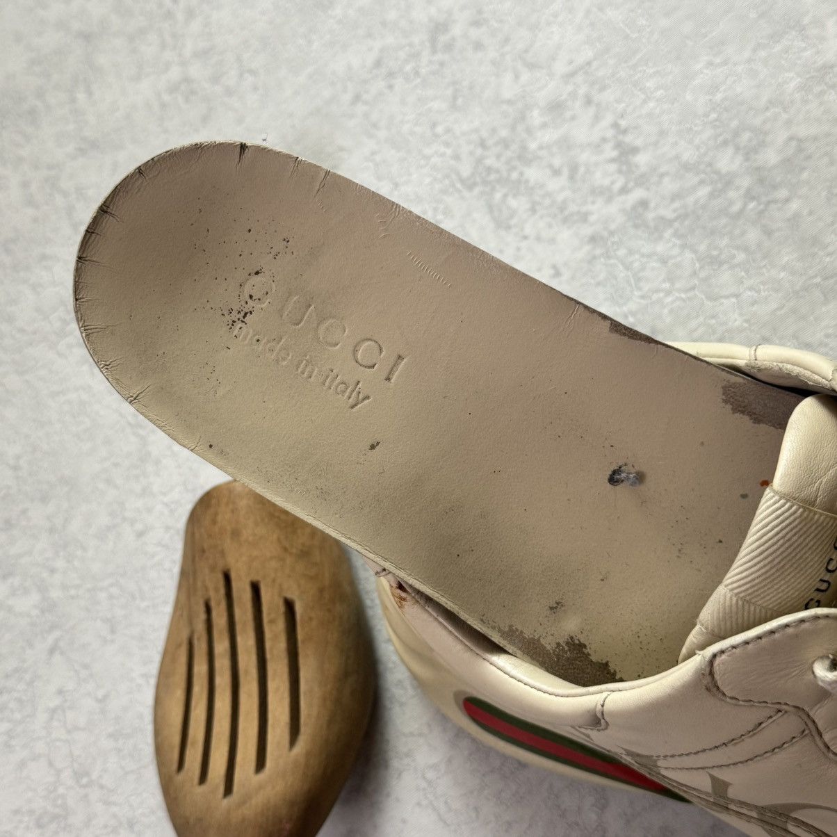 Gucci Gucci Rhyton Logo Leather Sneaker Size 12.5 Size US 12.5 / EU 45-46 - 21 Thumbnail