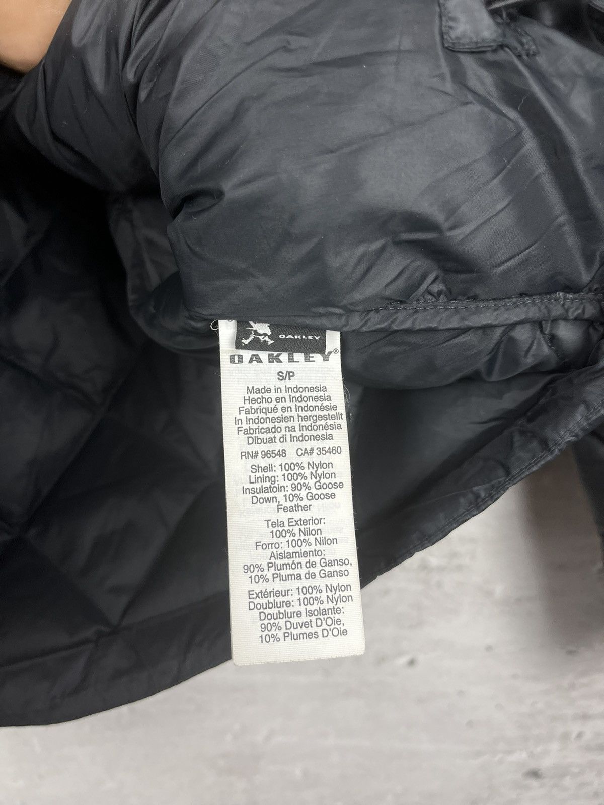 Japanese Brand × Oakley Oakley - black down jacket light puffer S Size US S / EU 44-46 / 1 - 7 Thumbnail
