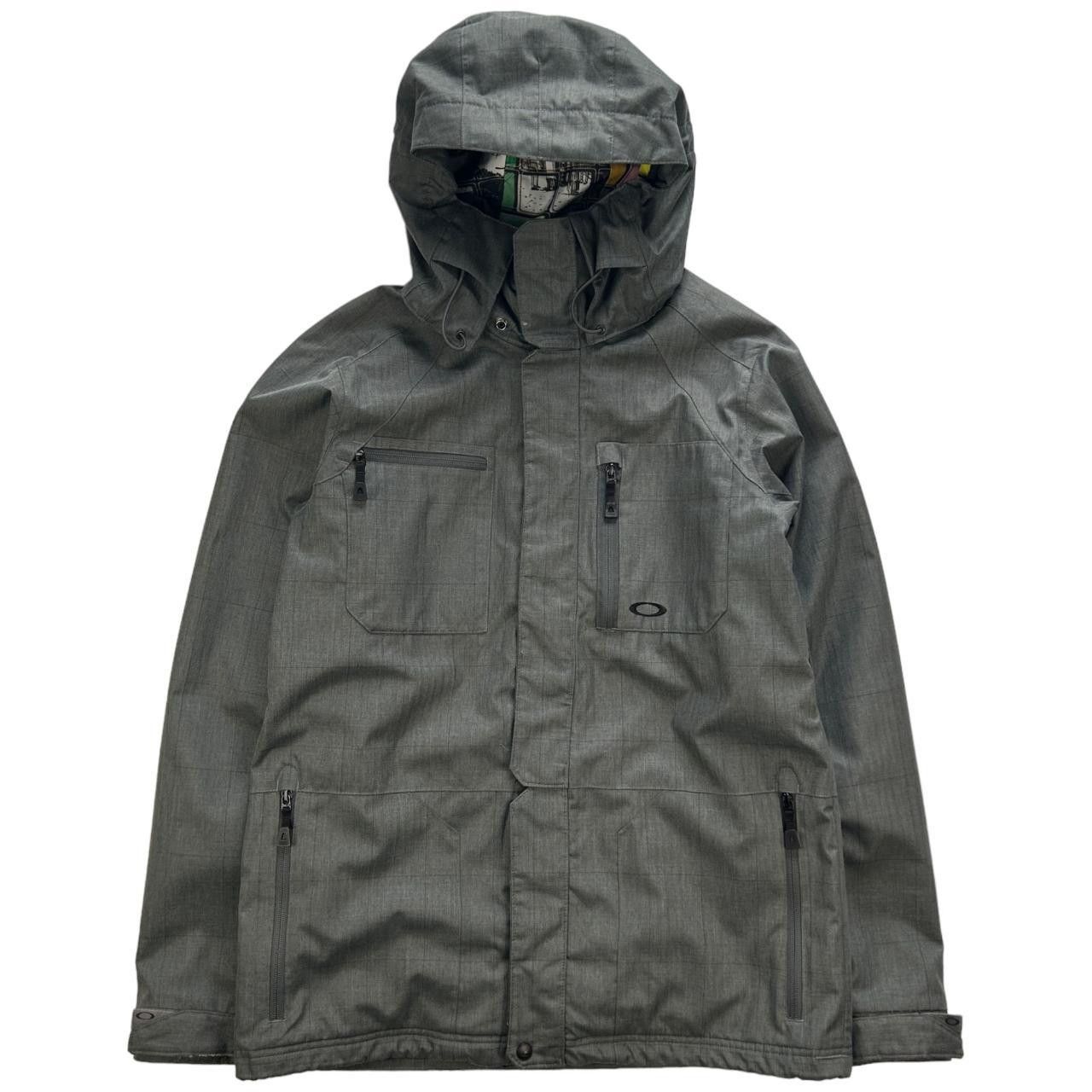 image of Vintage Oakley Snow Sports Jacket Size L in Grey, Men's