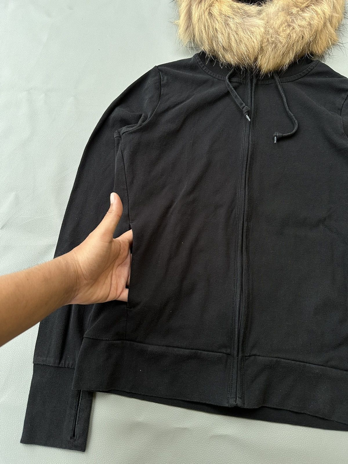 20471120 BLACK COLOUR UNIQLO Zip Fur Hoodie IfSixWasNine LGB style Size US S / EU 44-46 / 1 - 5 Thumbnail