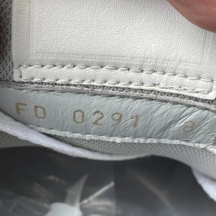 Louis Vuitton Louis Vuitton Trainer Low-Top Fashion Sneakers -2508 Size US 8.5 / EU 41-42 - 5 Thumbnail
