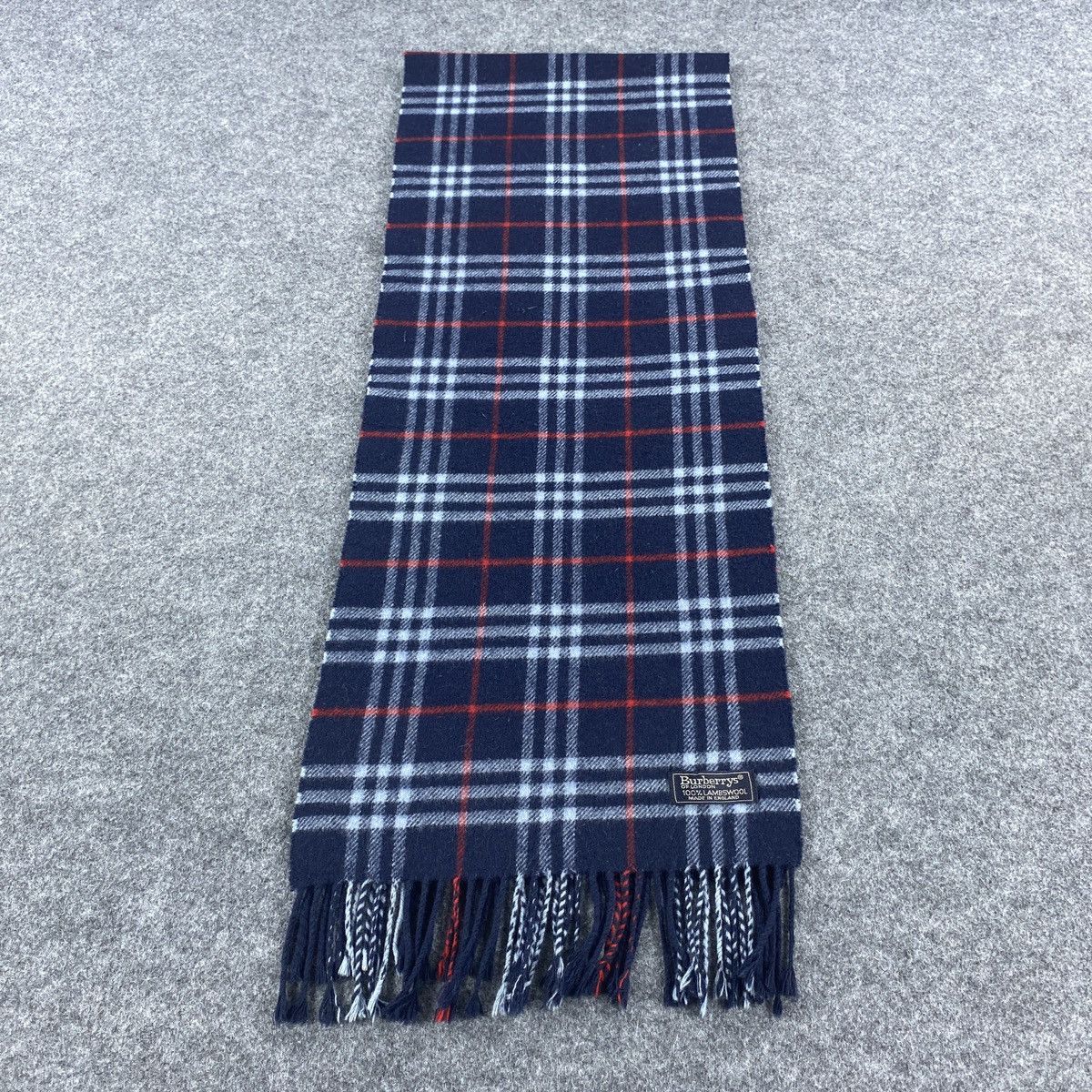 Burberry × Vintage Burberrys Scarf # Muffler # Neckwear # D671 Size ONE SIZE - 1 Thumbnail