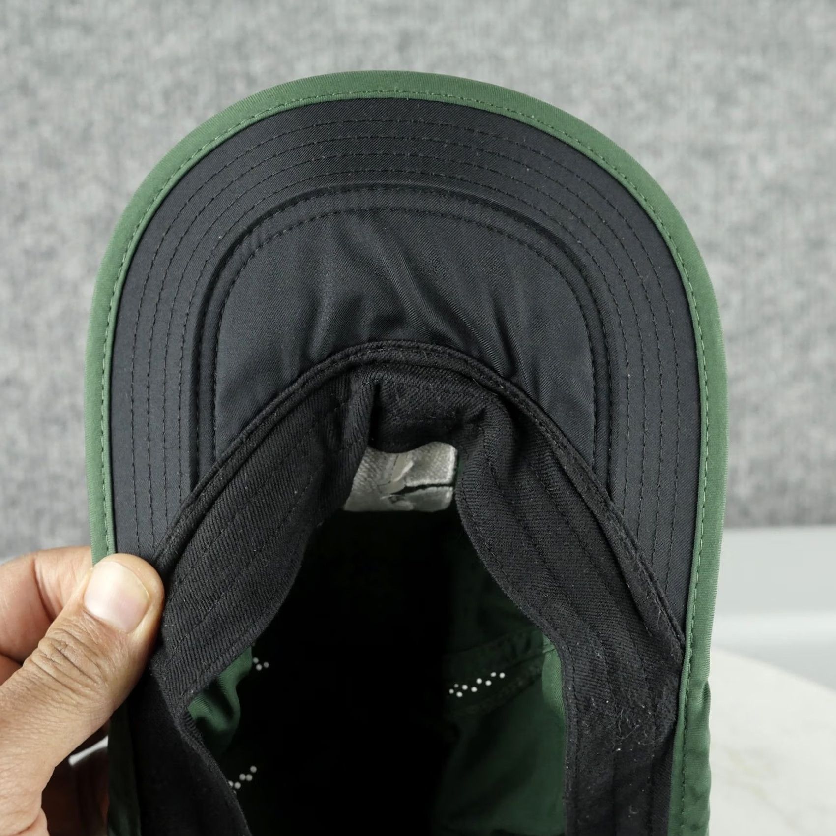 Nike Nike Featherlight Hat Cap Strap Back Mens One Size Green C Logo Dri-FIT Running Size ONE SIZE - 7 Thumbnail