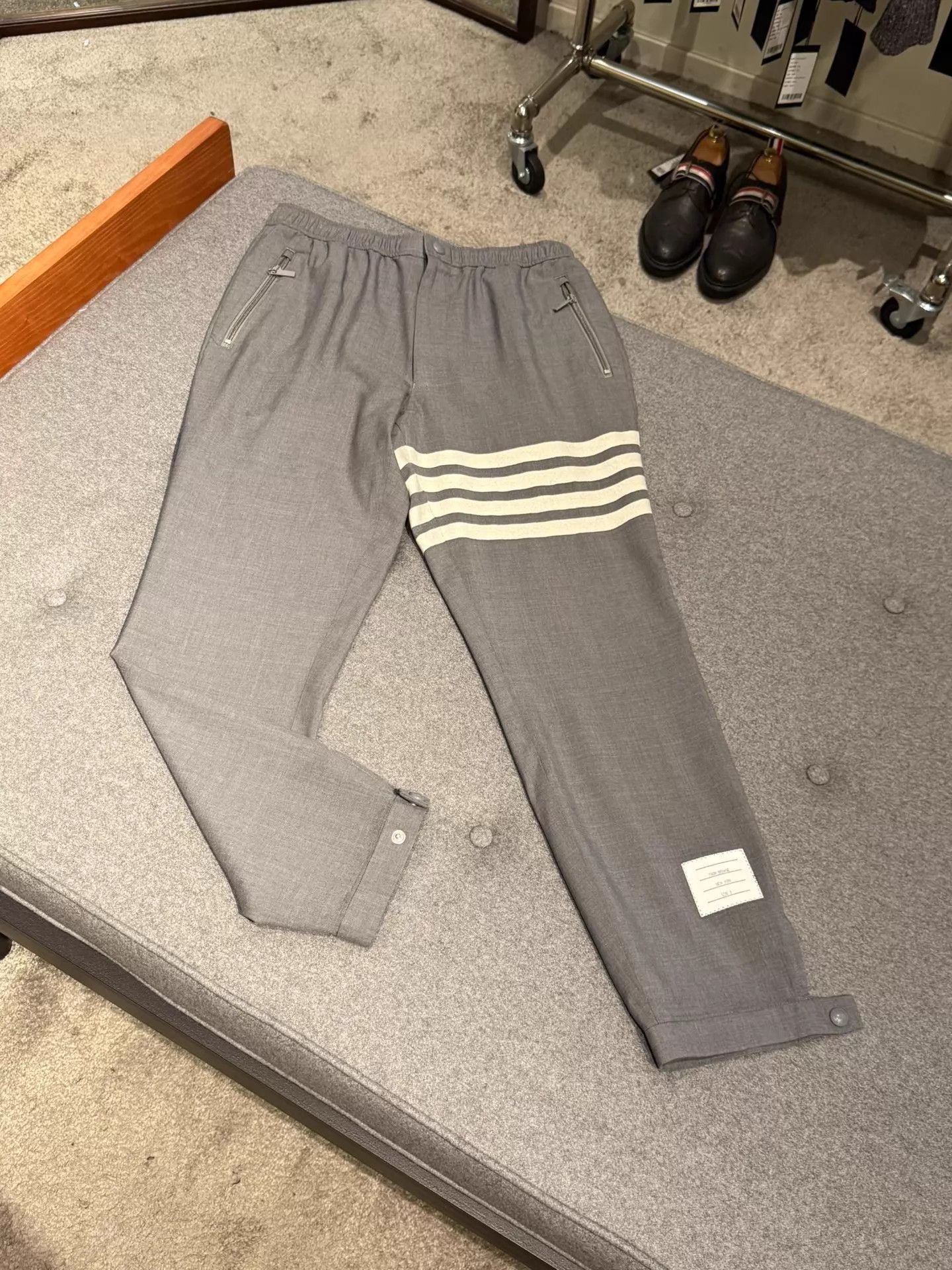 Thom Browne Thom Browne 4-Bar Mid Gray Wool Track Pants Size 2 Size US 32 / EU 48 - 3 Thumbnail