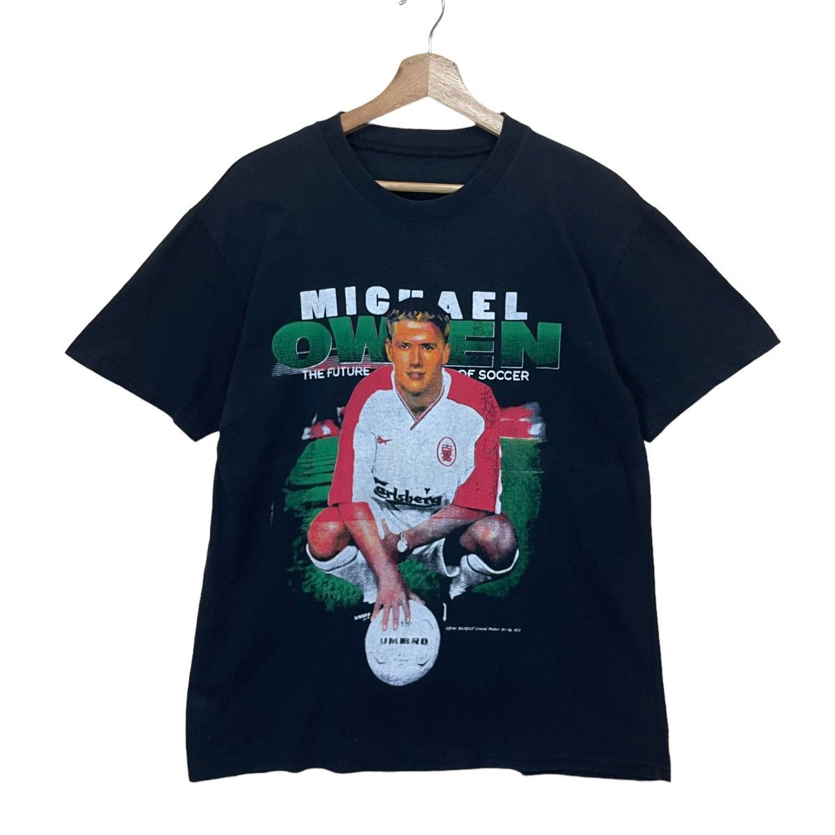 Vintage Vintage Micheal Owen Big Logo Tee Size US S / EU 44-46 / 1 - 1 Thumbnail