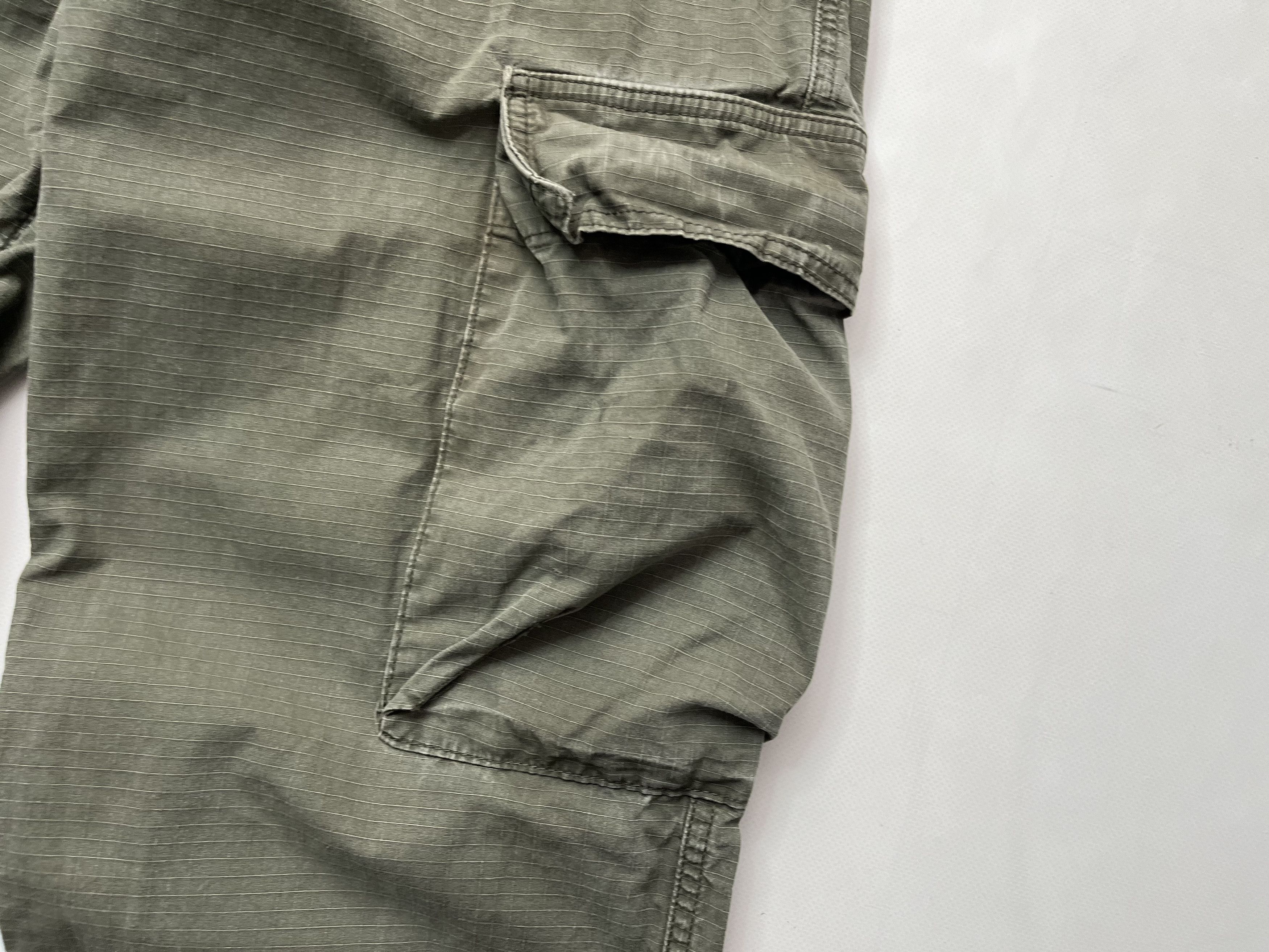 Carhartt × Vintage Vintage Carhartt regular learn cargo pant Size US 34 / EU 50 - 13 Thumbnail