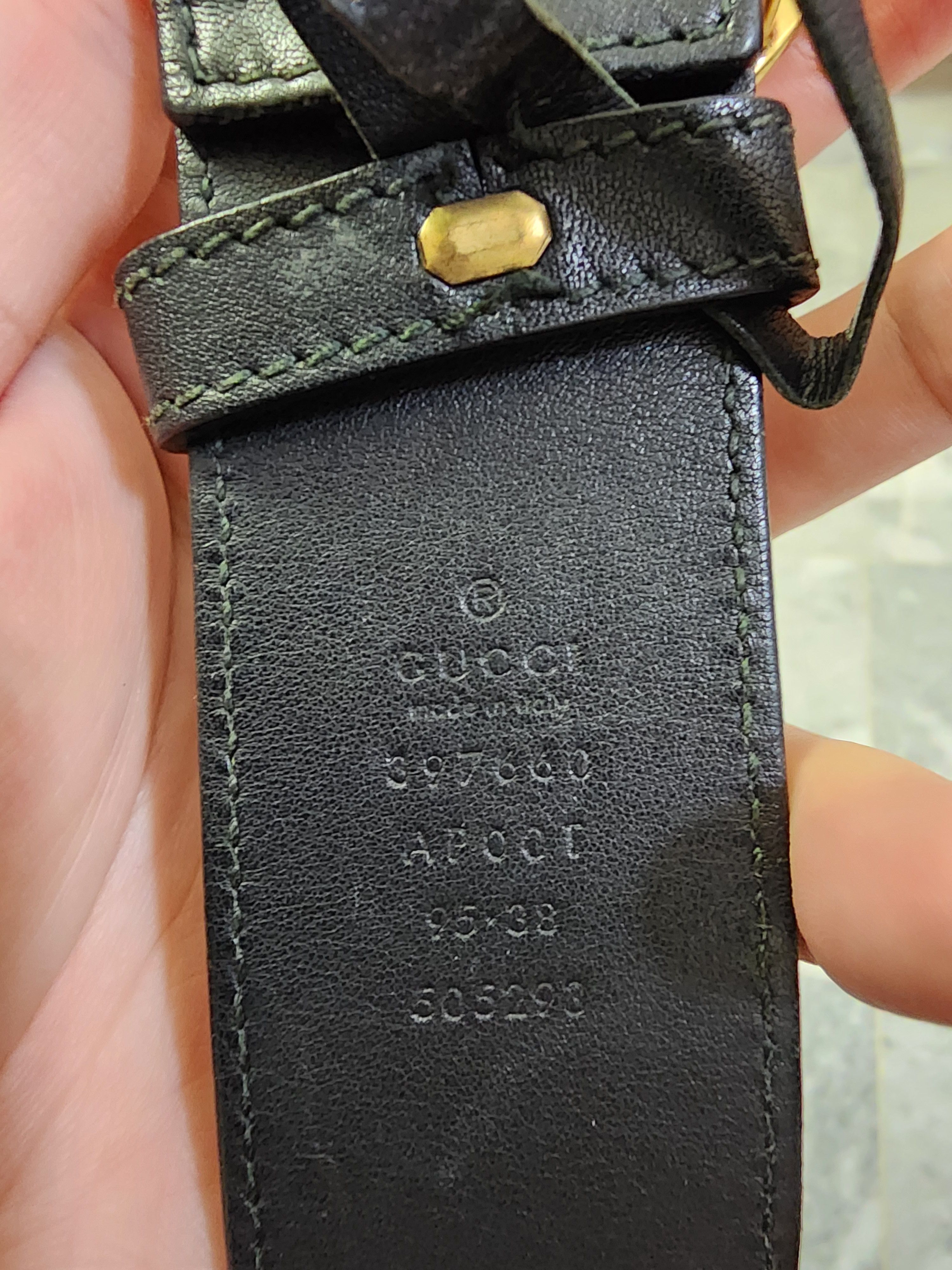Gucci Leather GG Buckle Belt Size 34 - 7 Thumbnail