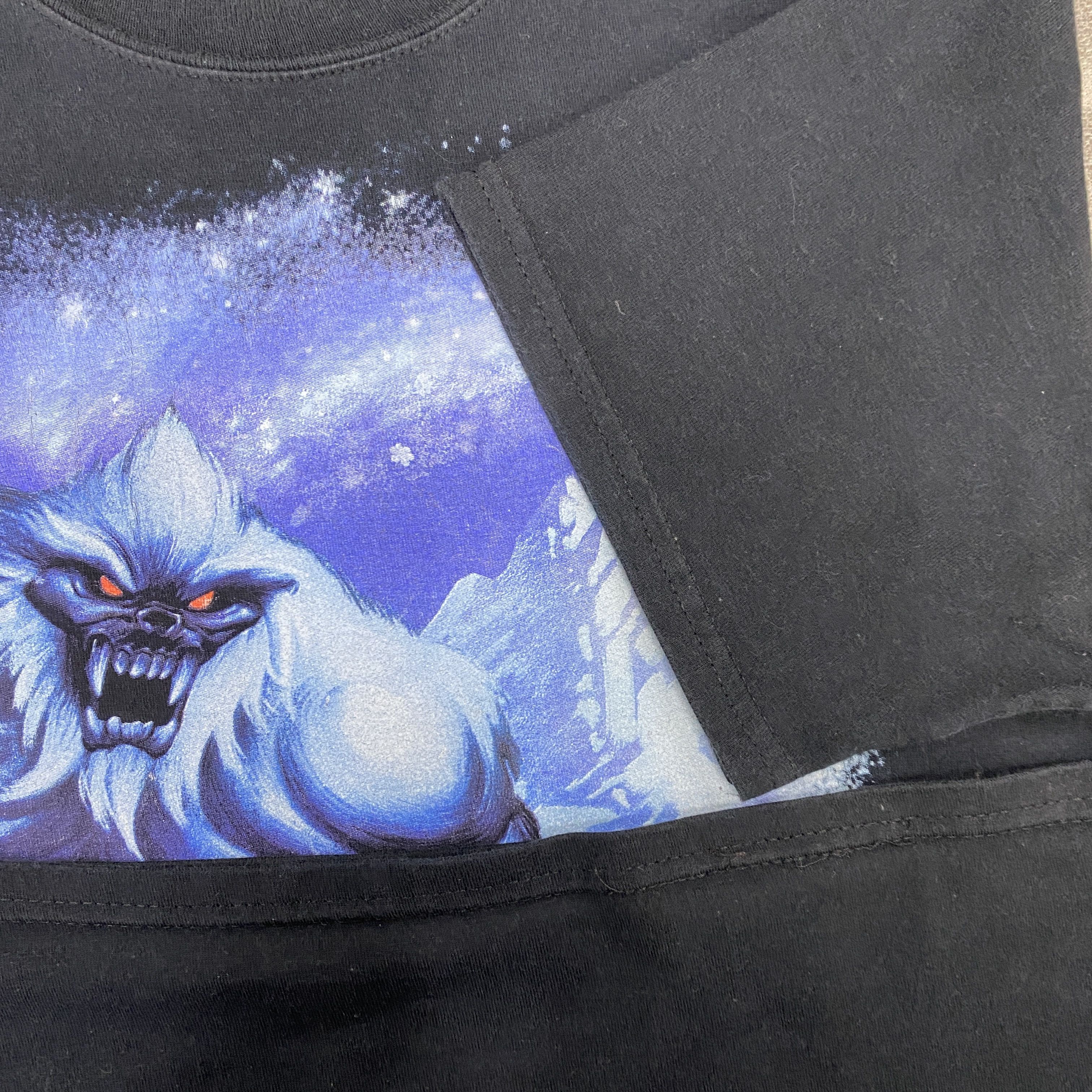 Disney Vintage Expedition Everest TShirt - I074 Size US S / EU 44-46 / 1 - 6 Thumbnail