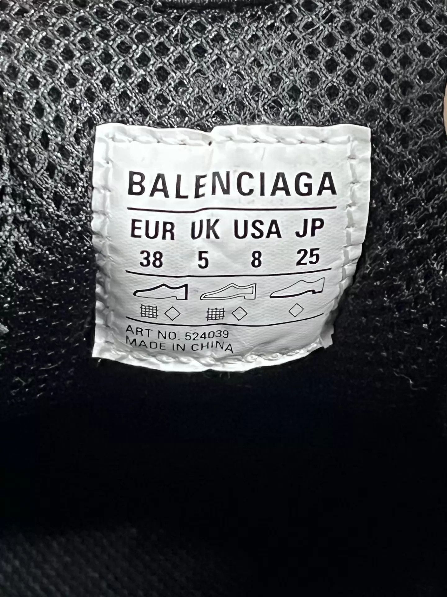 Balenciaga Balenciaga Triple S 25ss Black Yellow Double B 38 Size US 8 / IT 38 - 7 Thumbnail