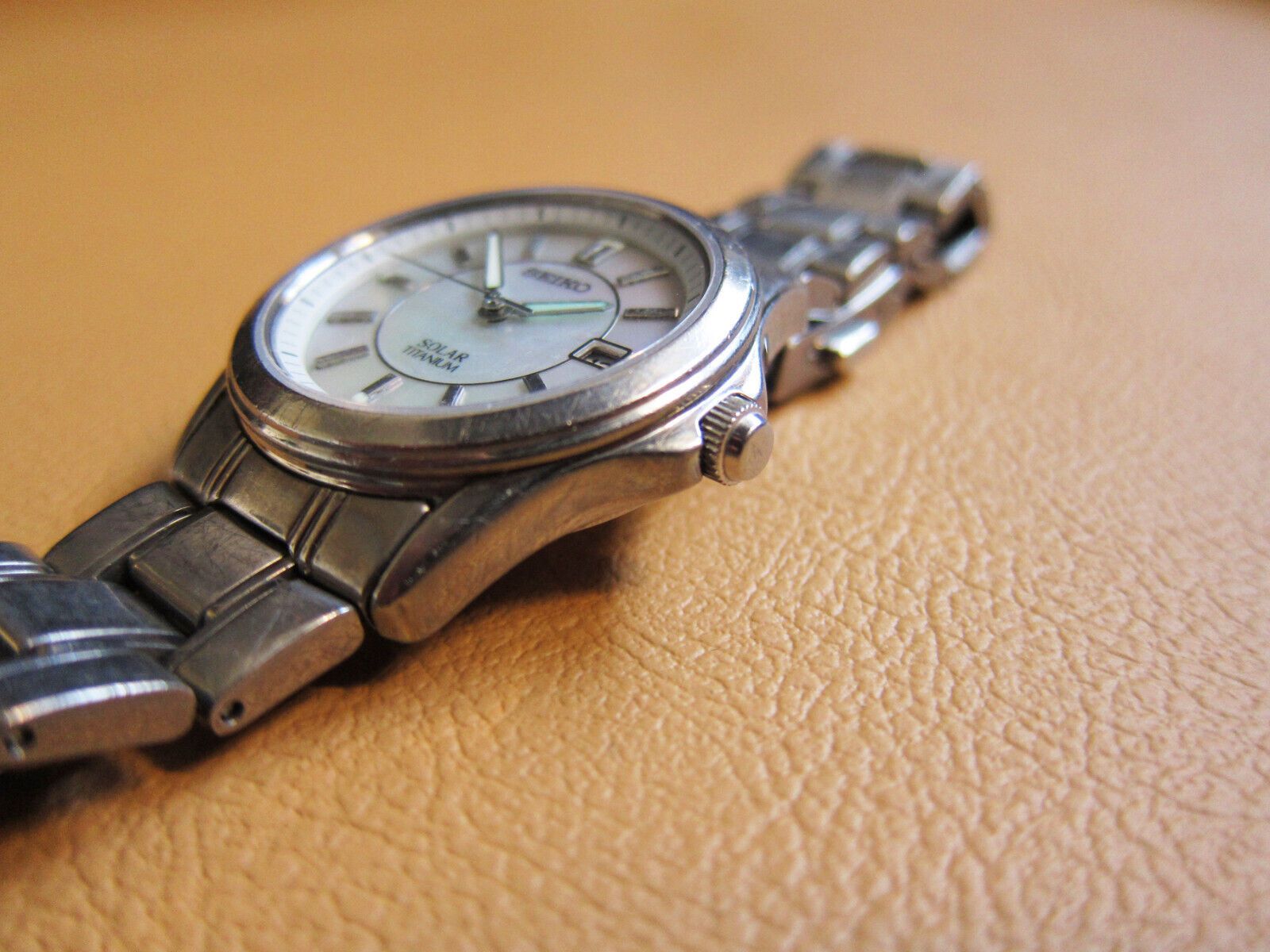 Seiko SEIKO V145-0AZ0 Solar Titanium Men's Watch with Shell Dial Size ONE SIZE - 5 Thumbnail
