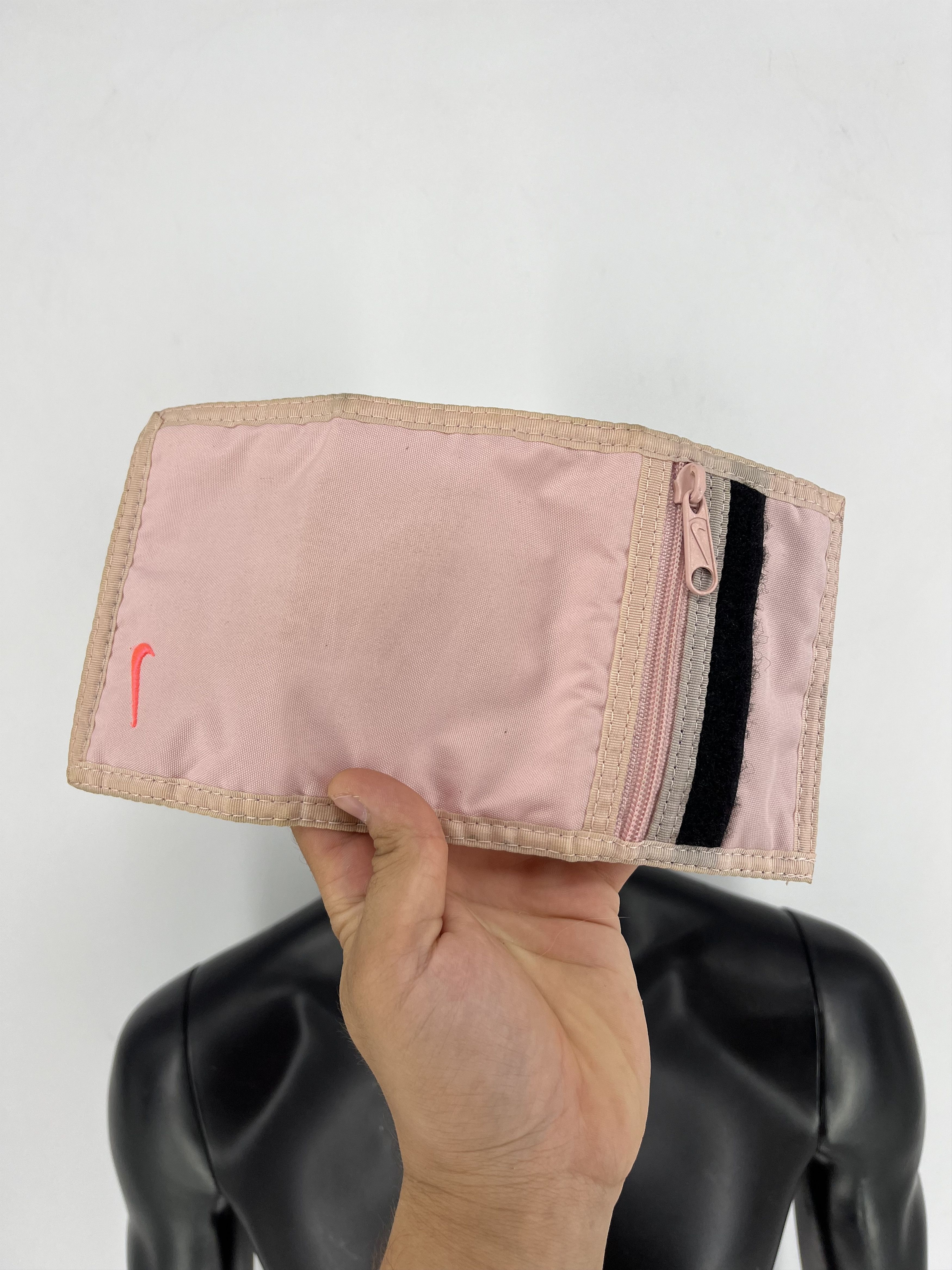 Nike × Vintage Vintage 90s Nike Pink swoosh functionality wallet Size ONE SIZE - 4 Thumbnail
