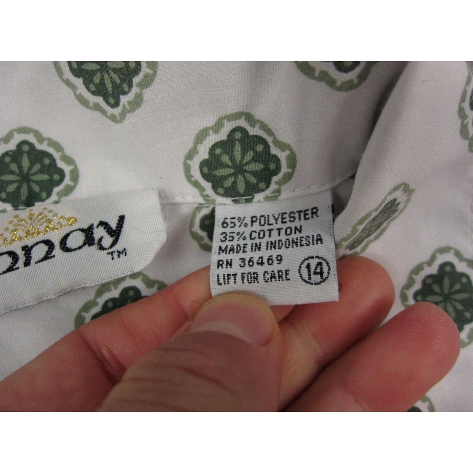 Vintage VINTAGE Linnay Button-Up Shirt Womens 14 Paisley White Green 70s Casual Short Sleeve Collared Button-Up Womens Menus Mens Size XL / US 12-14 / IT 48-50 - 6 Thumbnail