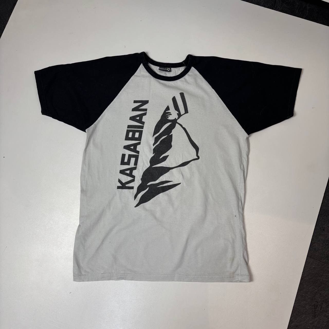 Other Kasabian T-shirt Size:XL Size US XL / EU 56 / 4 - 1 Thumbnail