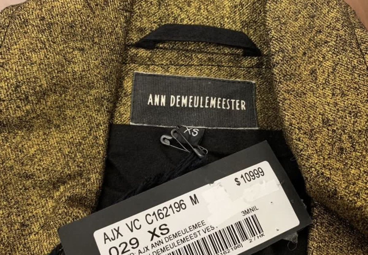 Ann Demeulemeester Ann Demeulemeester vests golden xs Chest 52cm Length 63cm Size XS / US 0-2 / IT 36-38 - 2 Thumbnail